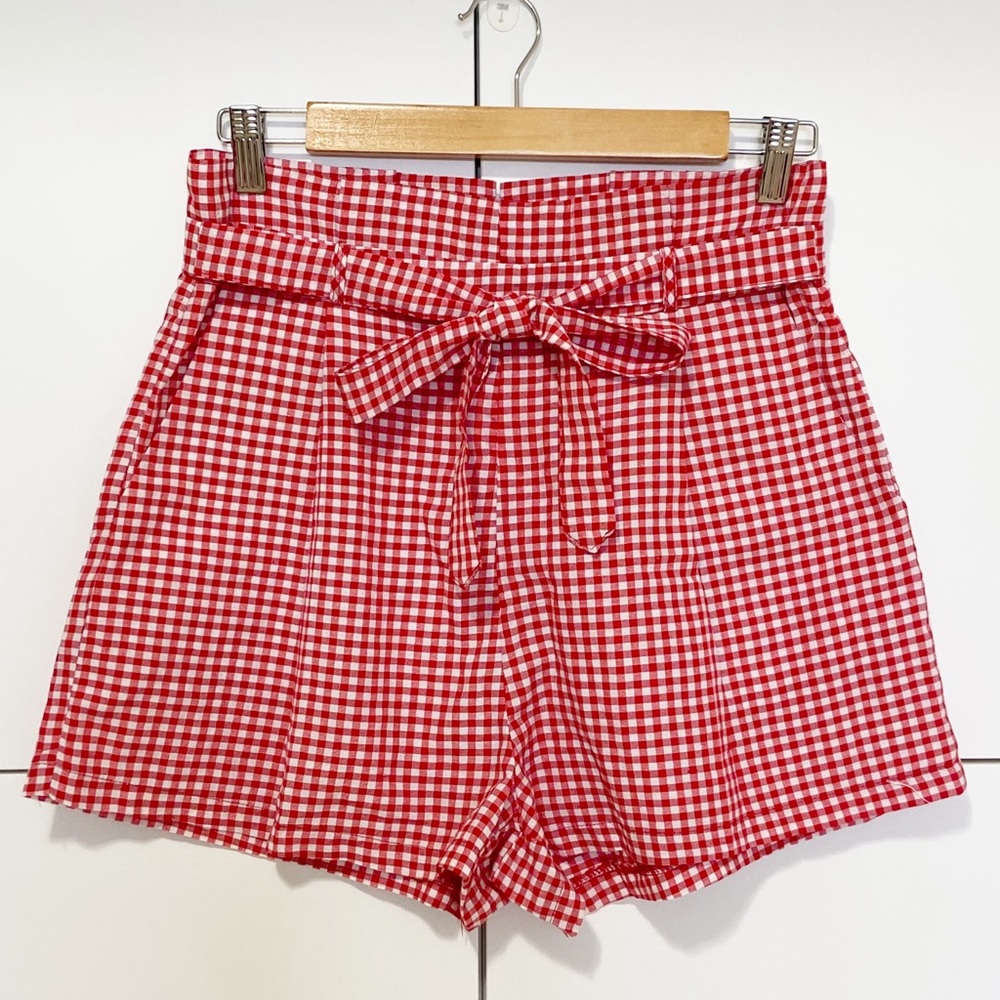 NWT Windsor Red Checkered Bowknot High Waisted Shorts Size Medium